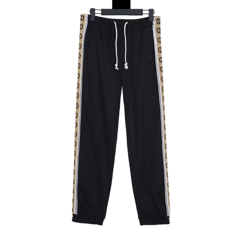 G*u*i pants